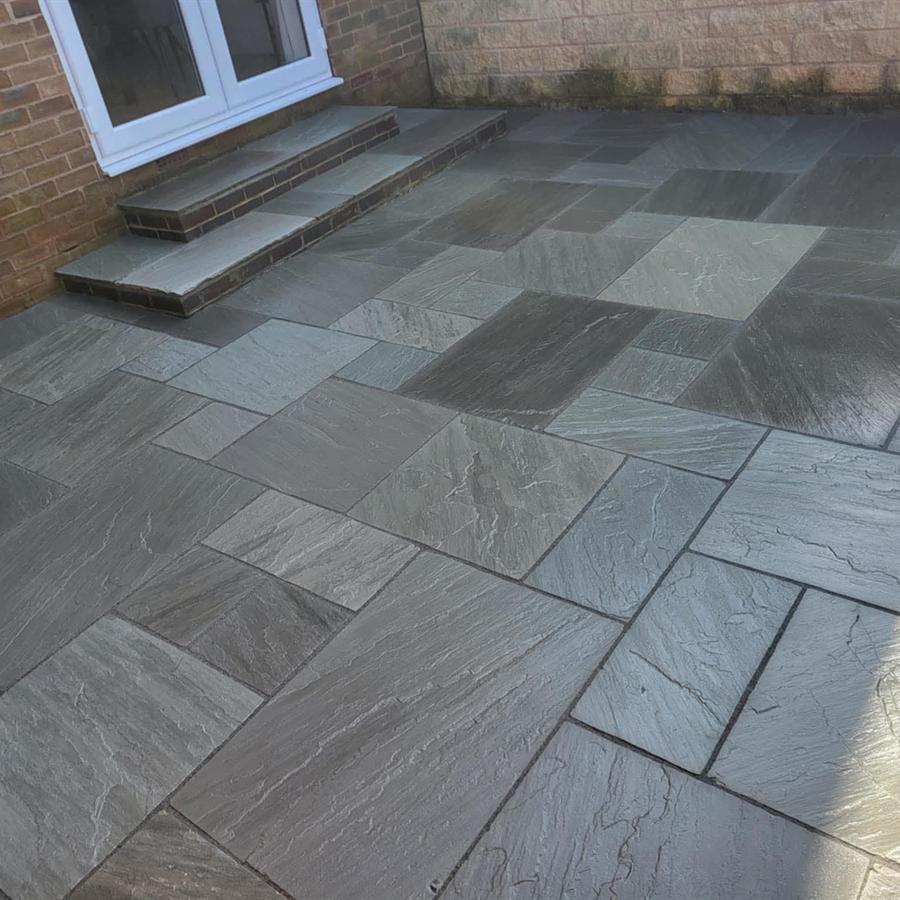 Indian sandstone patio with step